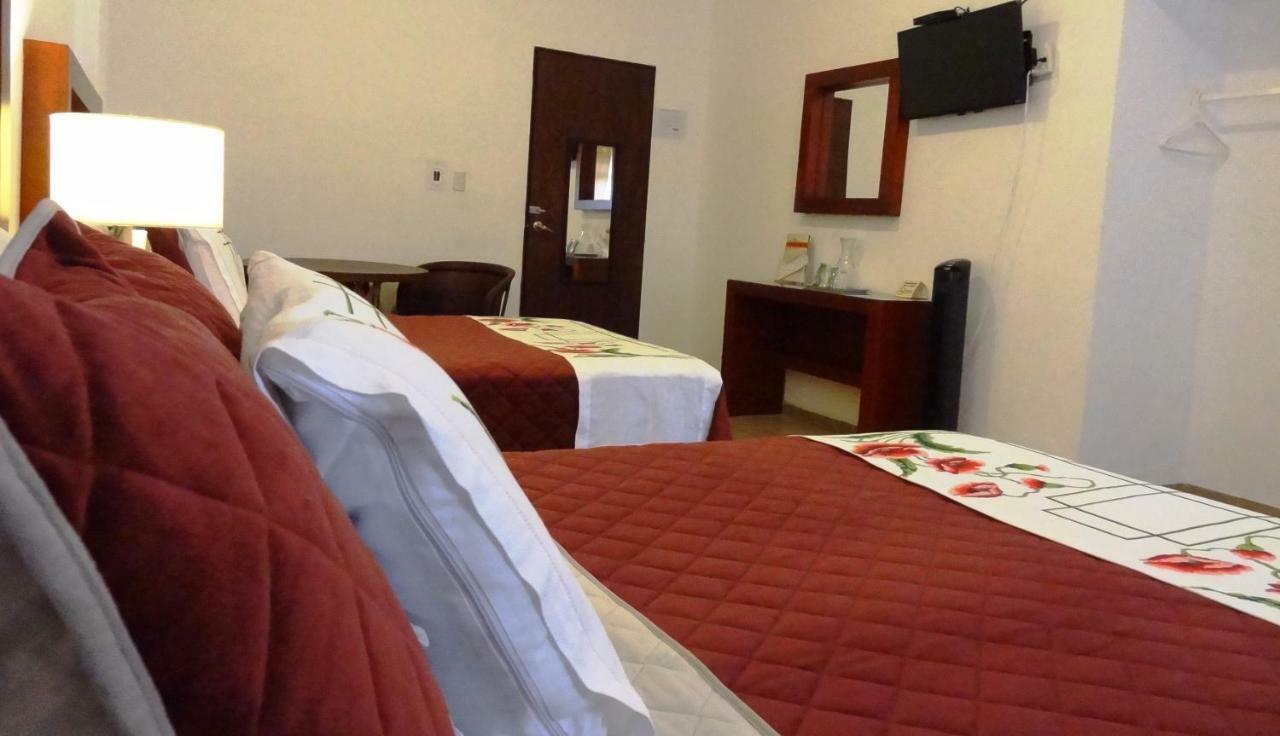 Hotel San Miguel Pénjamo Dış mekan fotoğraf