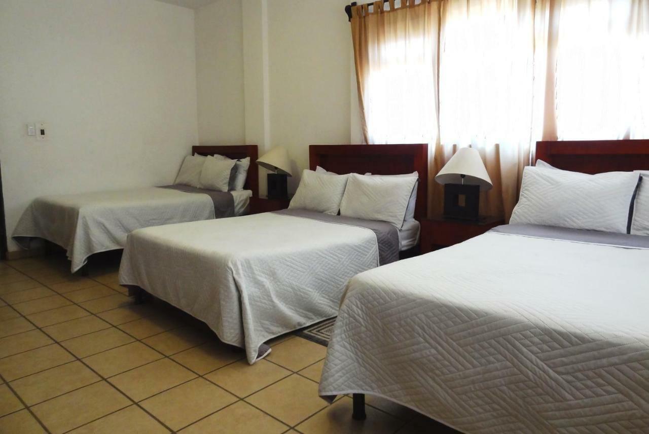 Hotel San Miguel Pénjamo Dış mekan fotoğraf